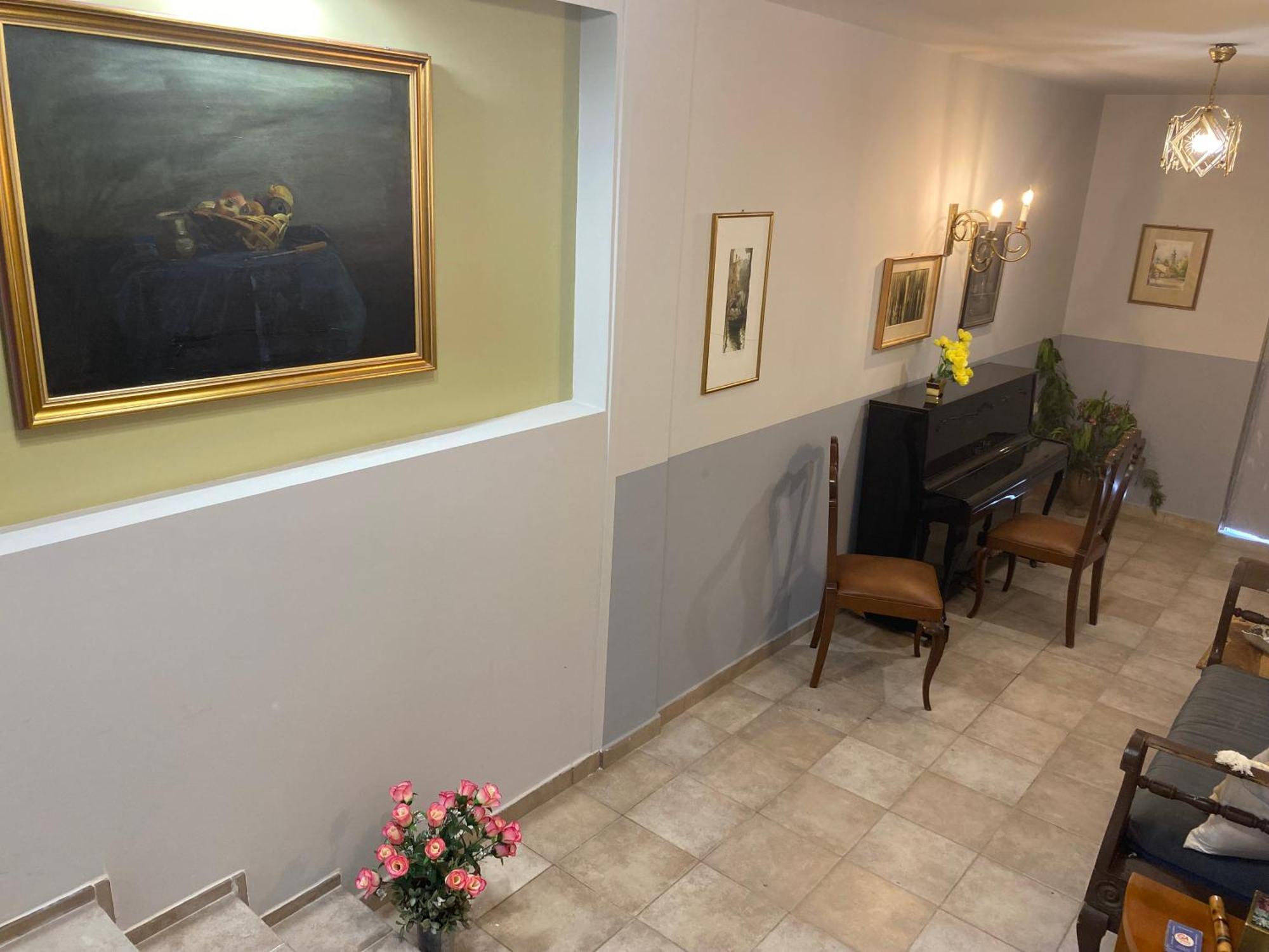Located Ruby Luxury Escape Appartement