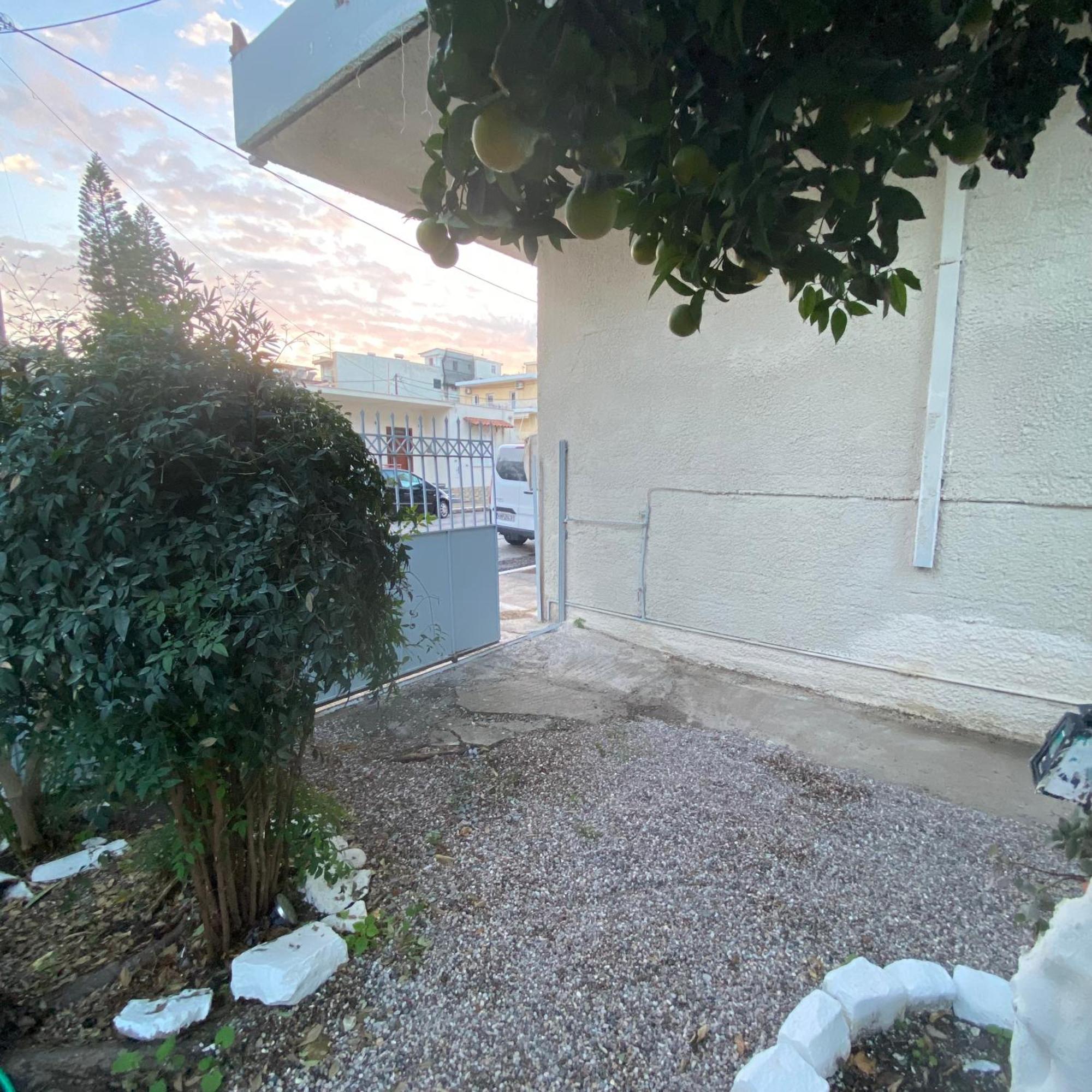 Located Ruby Luxury Escape Appartement Kalamata